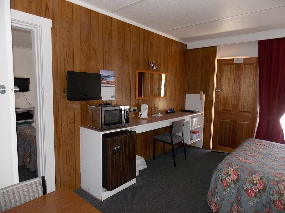 Heywood Motor Inn Kültér fotó