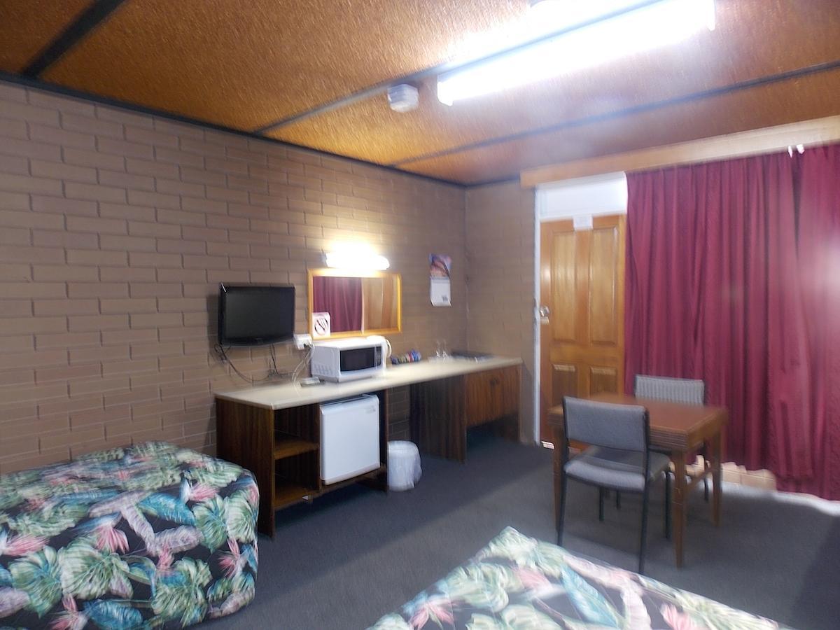 Heywood Motor Inn Szoba fotó
