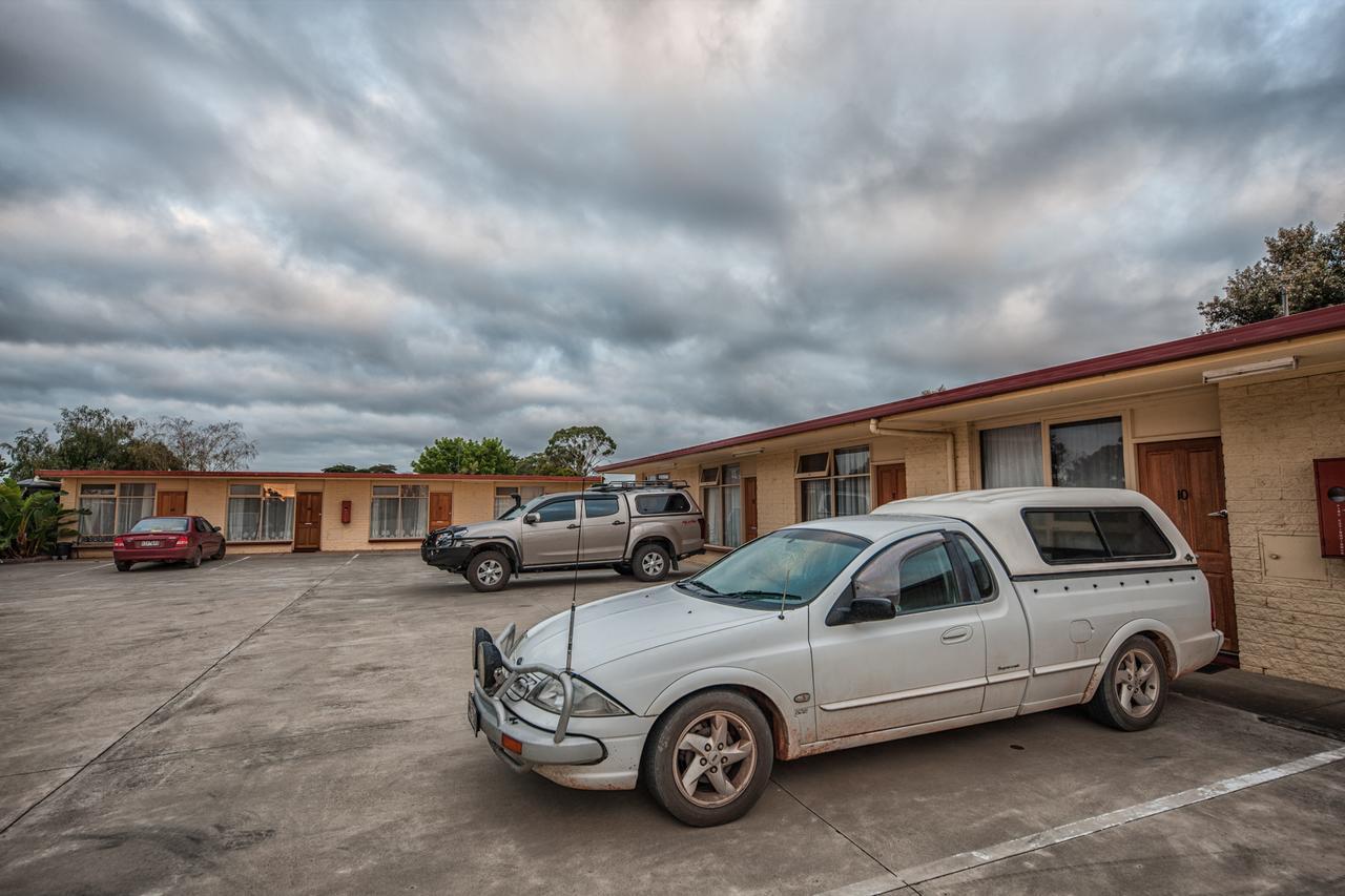 Heywood Motor Inn Kültér fotó